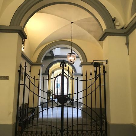 Residenza D'Epoca Al Numero 8 Firenze Bagian luar foto