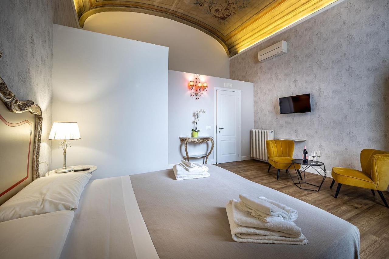 Residenza D'Epoca Al Numero 8 Firenze Bagian luar foto
