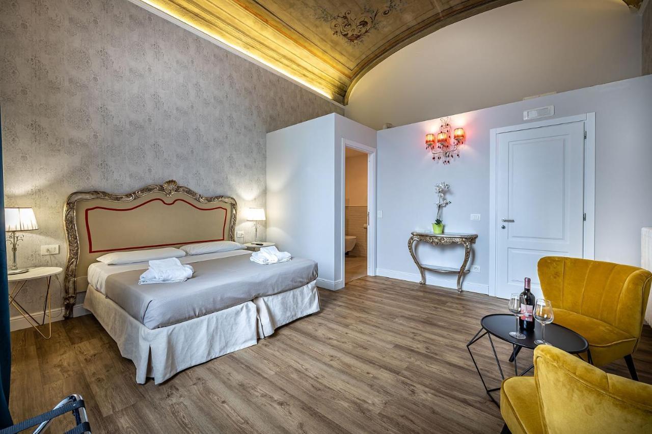 Residenza D'Epoca Al Numero 8 Firenze Bagian luar foto