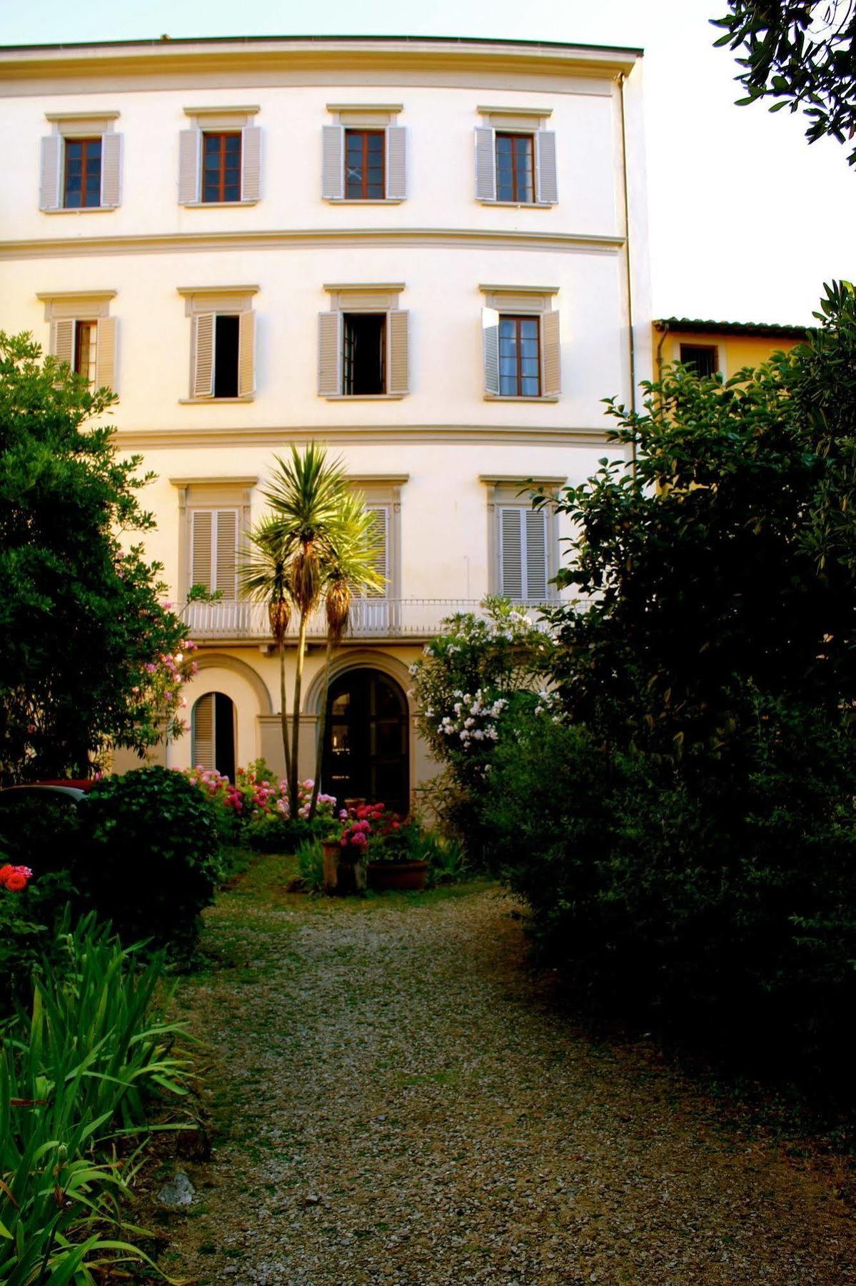 Residenza D'Epoca Al Numero 8 Firenze Bagian luar foto